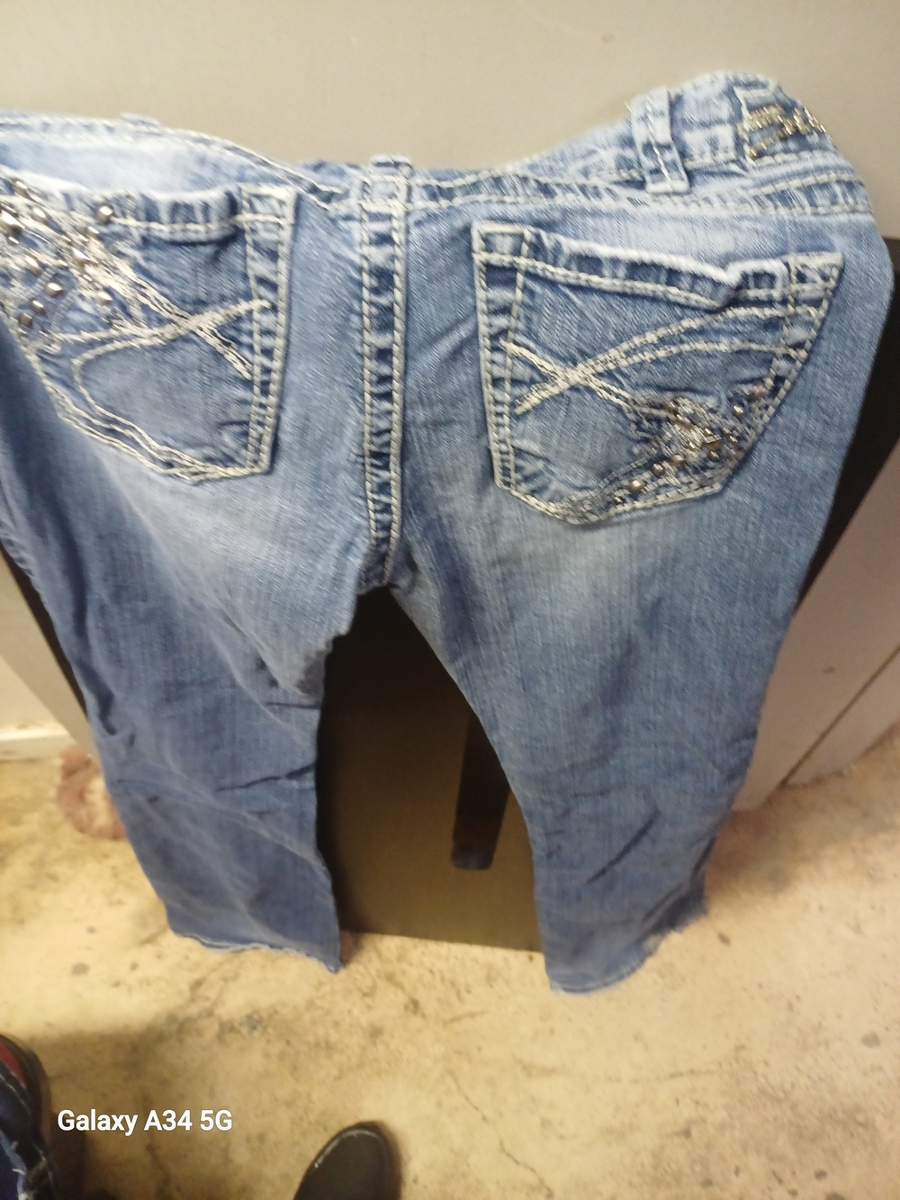 SILVER Women’s Light Blue Embellished Back-Pocket Jeans